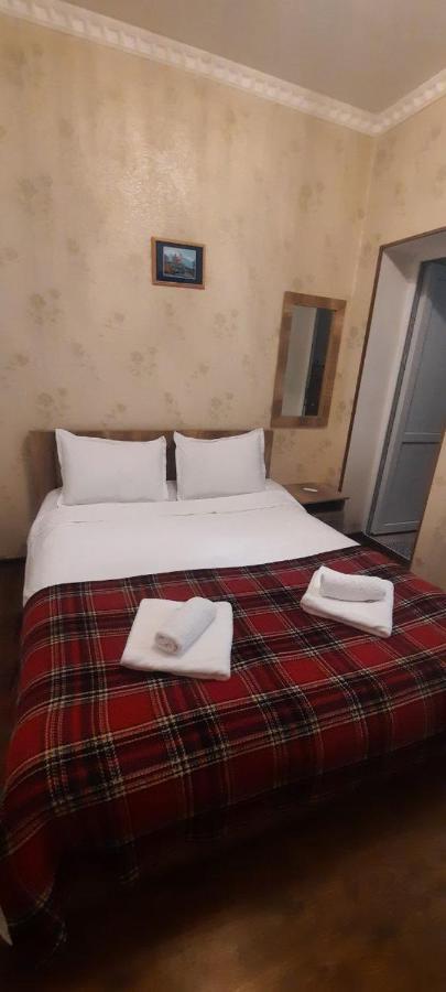 Guesthouse Kurdiani In Местия Екстериор снимка