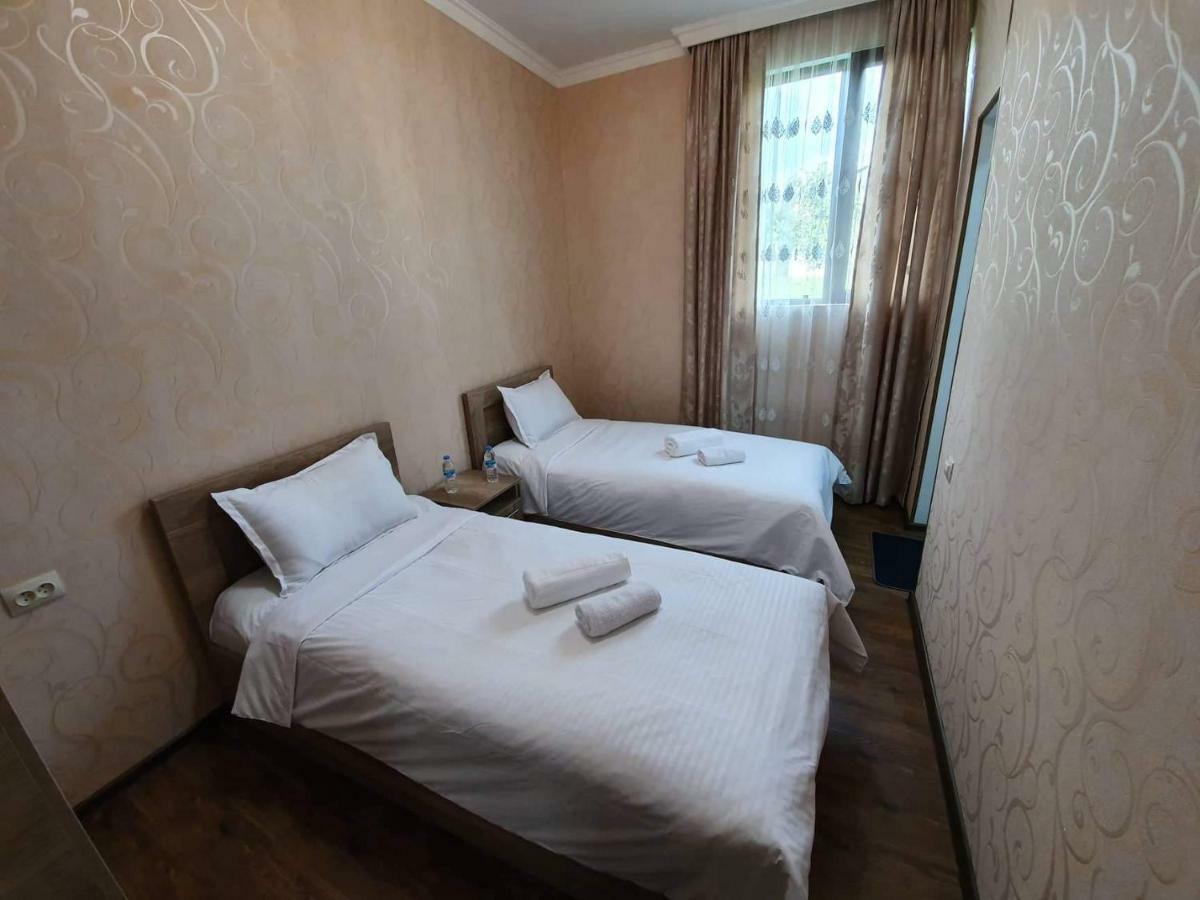 Guesthouse Kurdiani In Местия Екстериор снимка