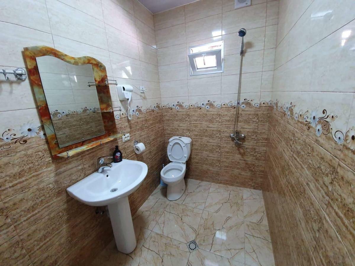 Guesthouse Kurdiani In Местия Екстериор снимка